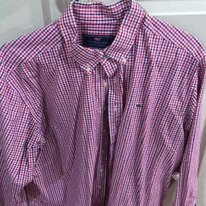 Vineyard vine button down